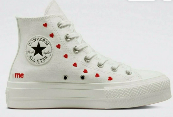 New Converse Valentine Hearts All Star Chuck Taylor Hi Top Platform Sneaker 10